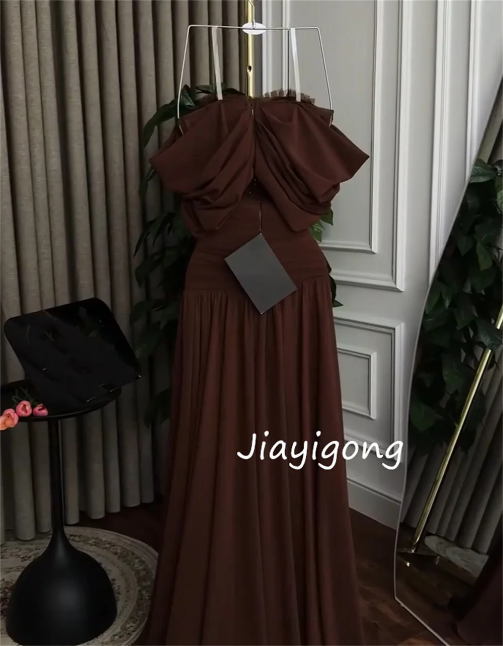 Robes longues personnalisées en mousseline de soie plissée et pailletée, ligne a, épaules dénudées, sur mesure, pour occasions de bal, mode formelle