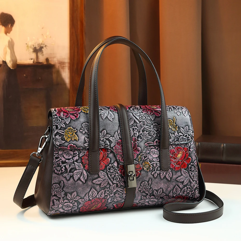

2026 New Retro Embossed Flower Handbag with Large Capacity and Multiple Layers, Designed with Chinese Style