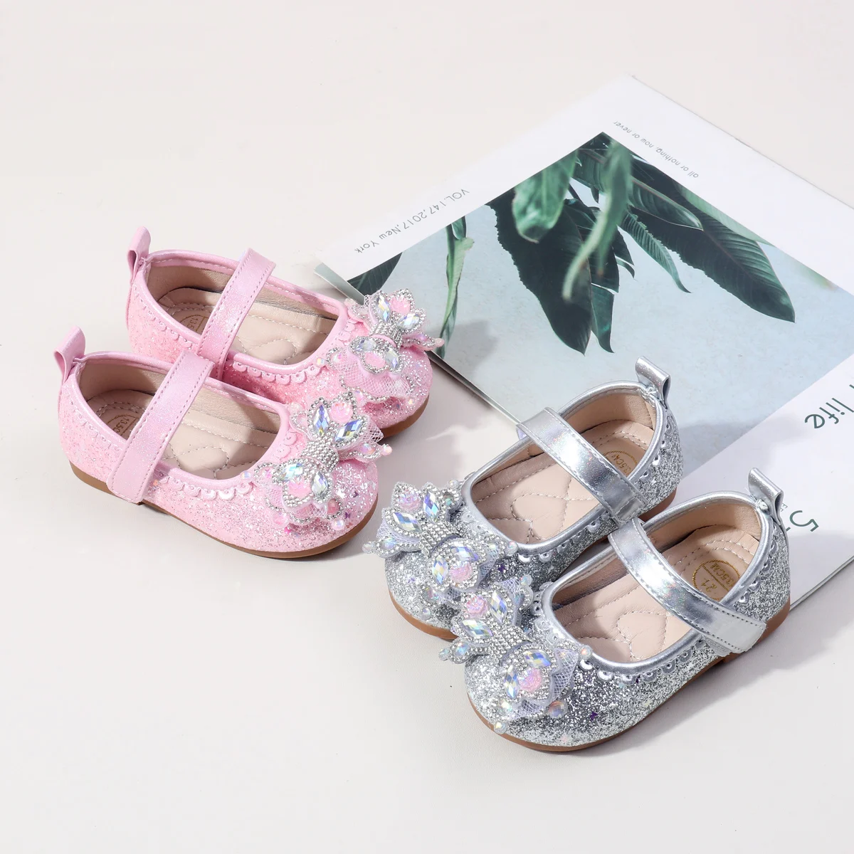 

2025 Spring New Baby Girls' Crystal Princess Shoes For 0-3Y High Quality Soft TPR Sole Flat Girl's Leather Shoes Bling-bling
