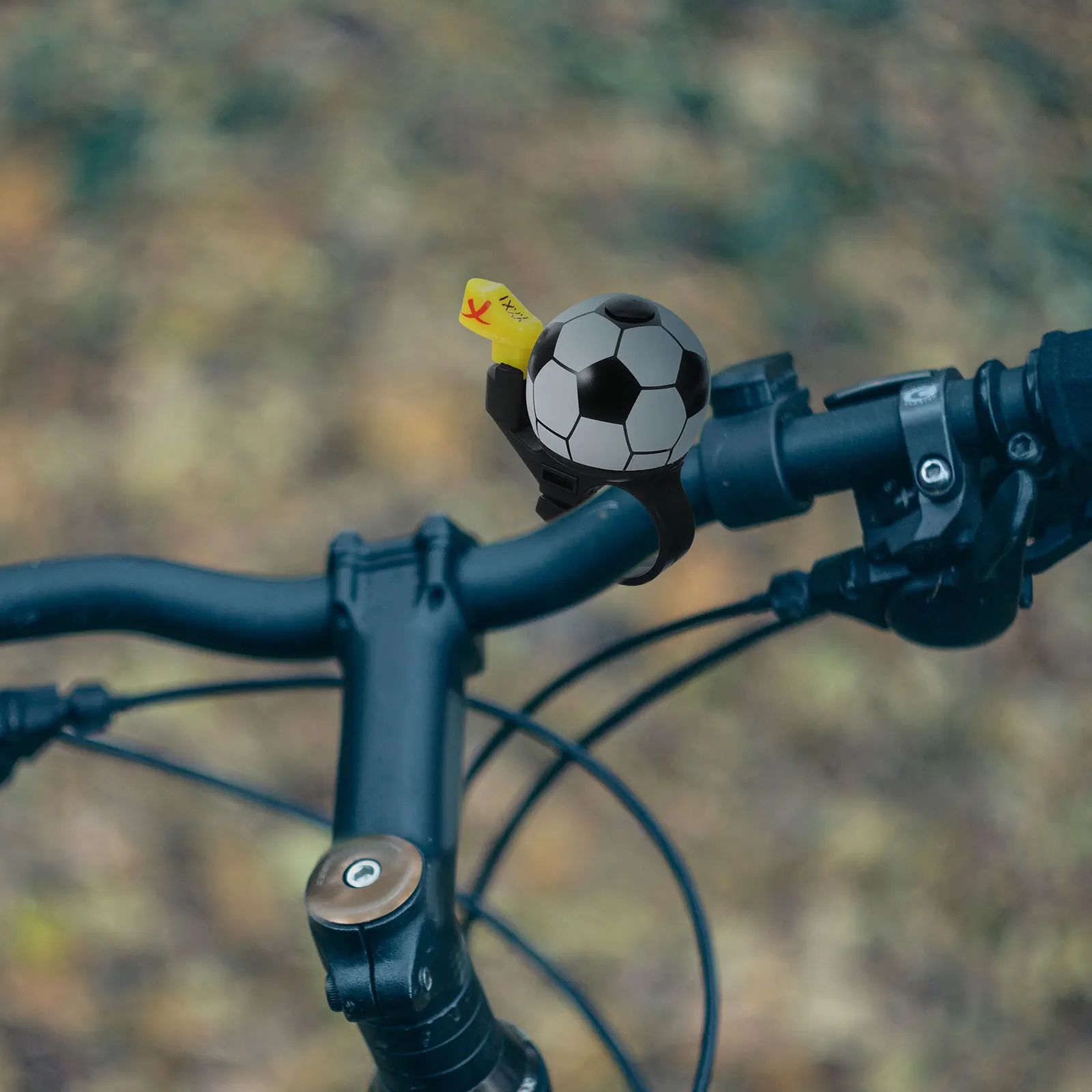 Soccer Ball Bike Bell Aluminum Alloy Loud Continuous Ringing Design Easy Install Multi-Function Bicycle Handlebar Bell