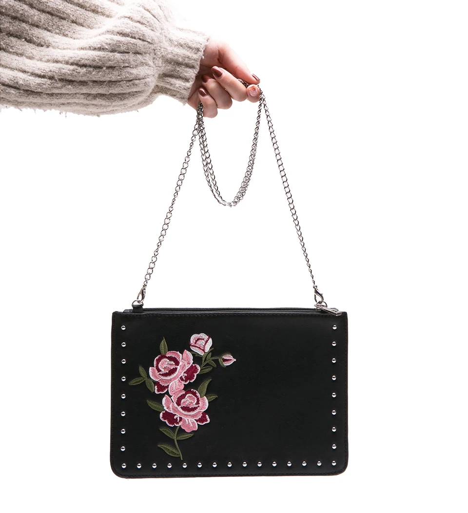 

flower chain shoulder bag for lady black