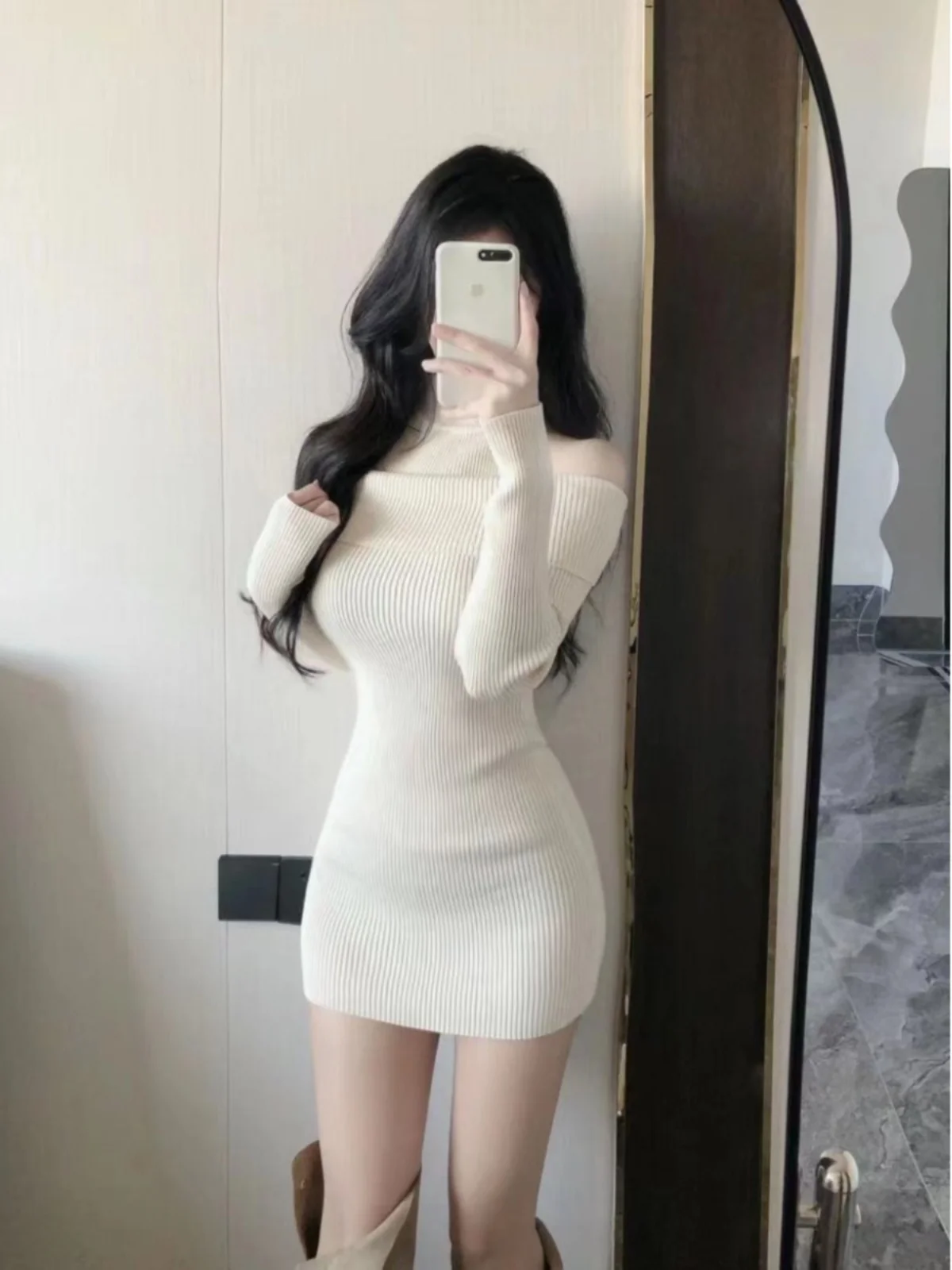 High-End Temperament off-the-Shoulder Long sleeve Knitted dress Women Winter Design Gyaru Hollow-out Scheming Slim fit Hip Skirt