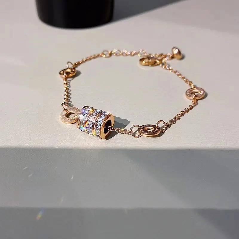

Roman digital waist bracelet tide fashion simple Joker bracelet studded hand jewelry.