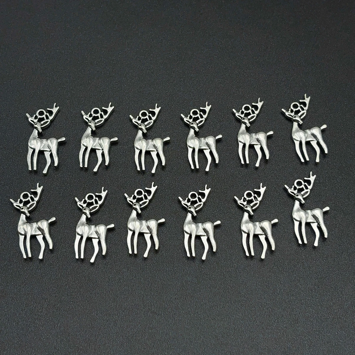 10 Pieces of Forest-Style Artistic Handmade Accessories, Hollow Deer Antler Side-Facing Deer Charms, Suitable for DIY Bracelets, Necklaces, and Earrings, Natural Style Jewelry DIY Basic Handmade Materials