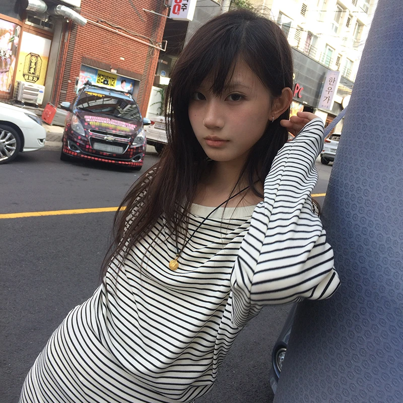 الربيع Y2k الجمالية مخطط الشارع الشهير تيز المرأة Harajuku اليابانية الكرتون لطيف تي شيرت مطبوع Kawaii ثقافة فرعية الجرونج تي شيرت