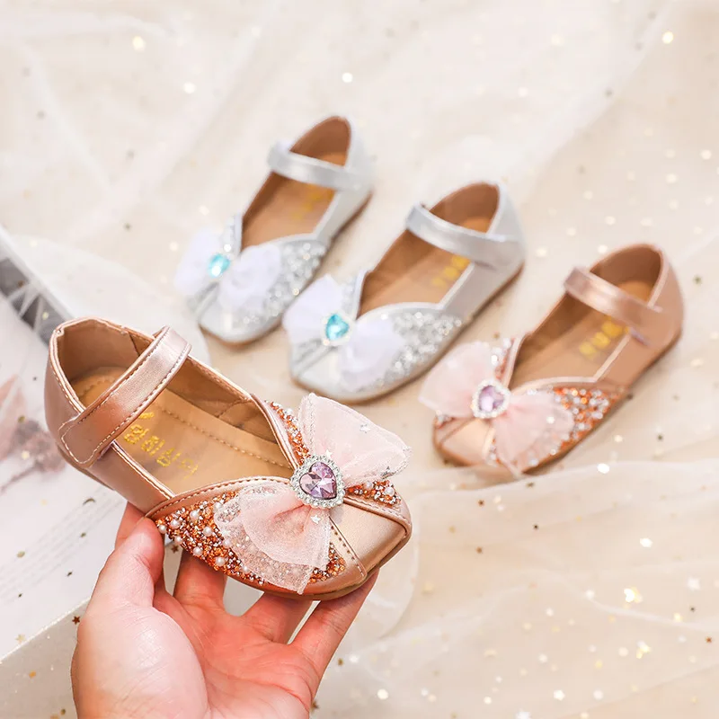 

Детская повседневная обувь, весенняя обувь из искусственной кожи с бантом принцессы и блестками для девочек, Нескользящая обувь на липучке, серебристо-розовая обувь, размер 21-35