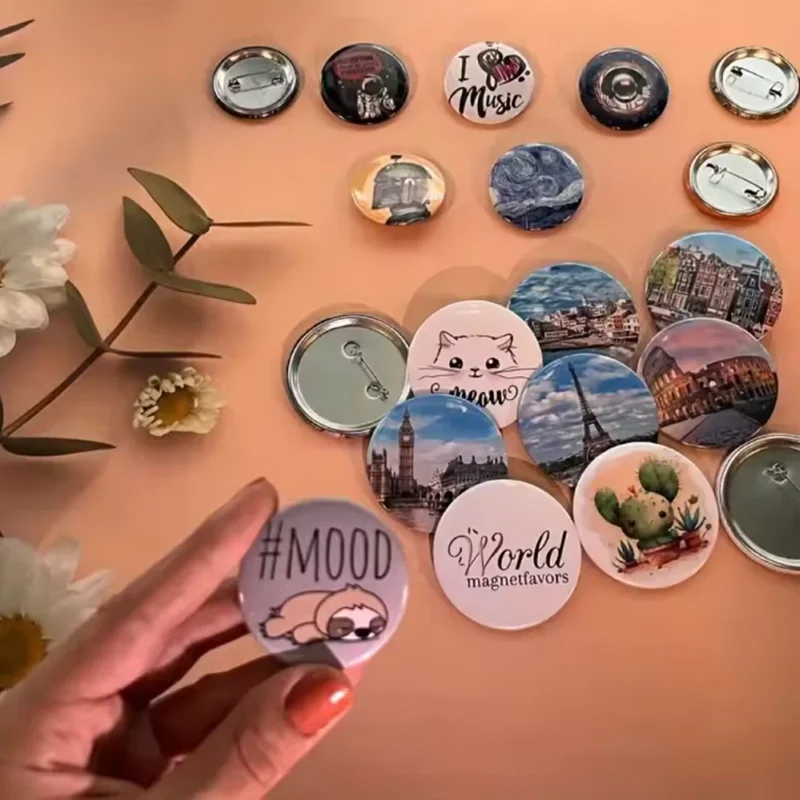 Custom Personalize Tinplate Pins Photo Pictures Logo Printed Customize Brooches Lapel Button Badges Gifts for Kids Wholesale