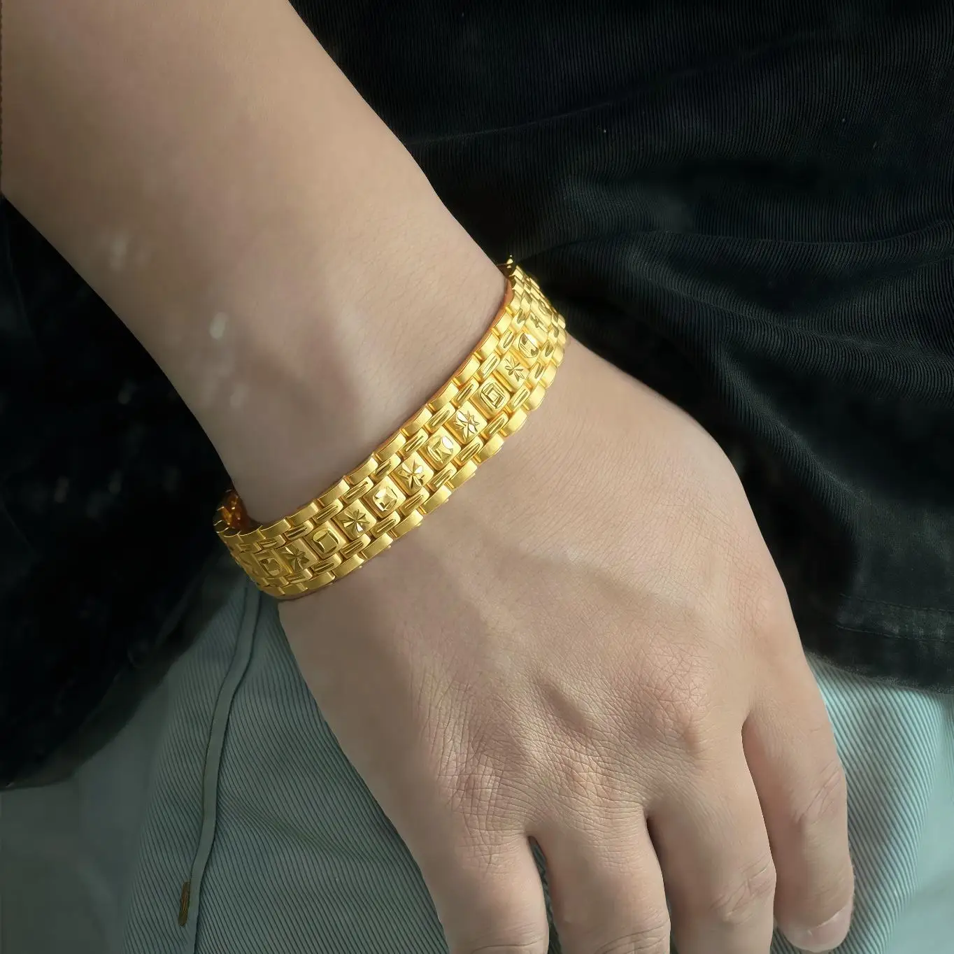 luxury real gold jewelry 24k certifid men's wide version bracelet tank chain au9999 pure gold domineering bracelet jewelry