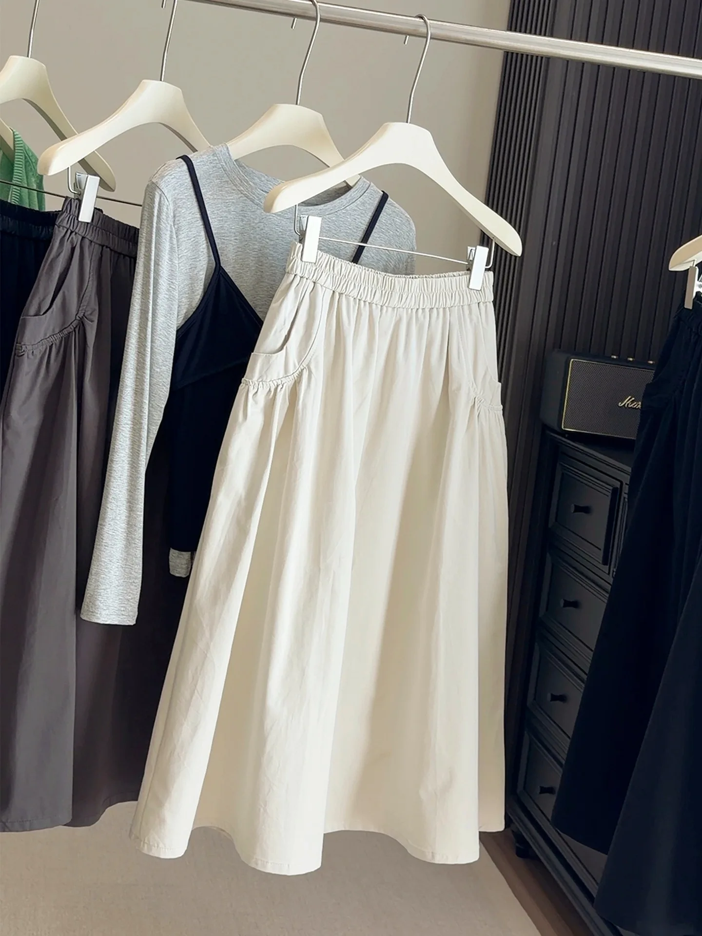 Japan Minimalism Pocket Cooffe Brown A-line Skirt Women Spring Elastic High Waist Swing Umbrella Skirts Harajuku Preppy Niche