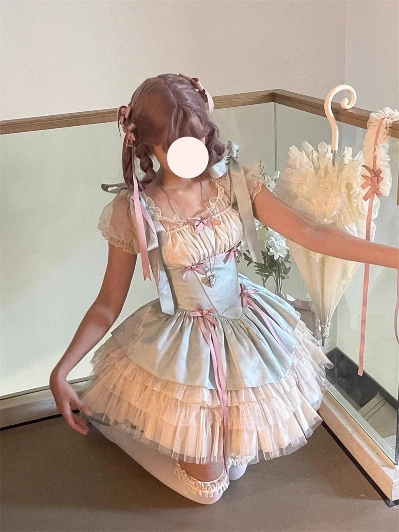 Robe Lolita en Satin élégante, col carré, volants, nœud, gâteau, bretelles, été, douce fille, manches courtes bouffantes, polyvalente, haut réducteur d'âge