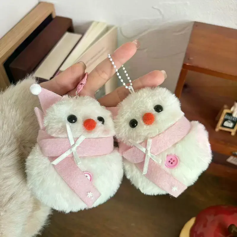 Mignon flocon de neige écharpe bonhomme de neige en peluche poupée porte-clés Kawaii bonhomme de neige hiver en peluche jouet sac à dos pendentif accessoires cadeaux