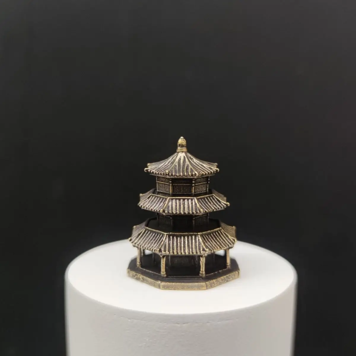 Ancient Architecture Octagonal Pagoda Building, Wooden Building, Bonsai Fish Tank, Micro Landscape Decoration