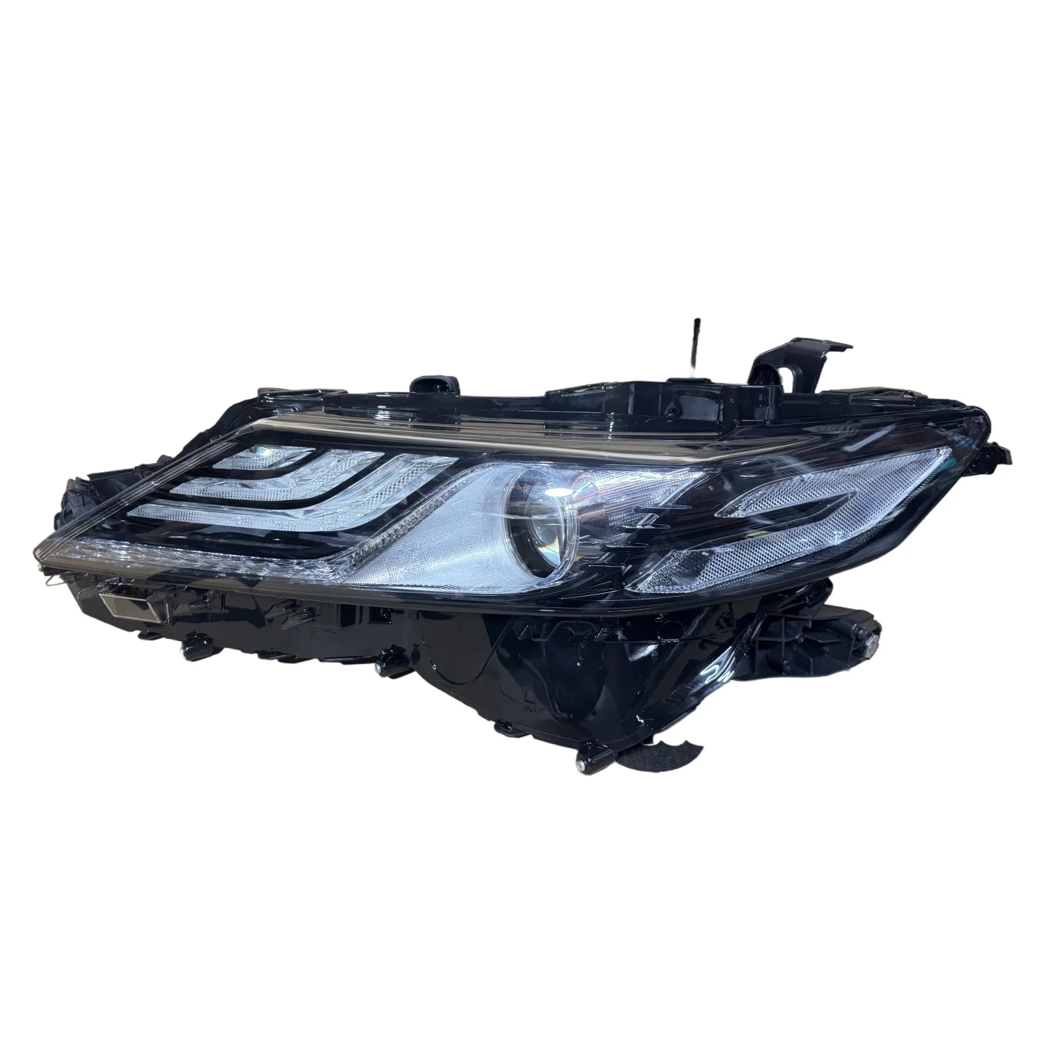 

Fit for Toyota Camry Headlight 2017-2024 Toyota Camry XV70 LED Headlight Camry 8 Headlamp Black Chrome Version For Replacement