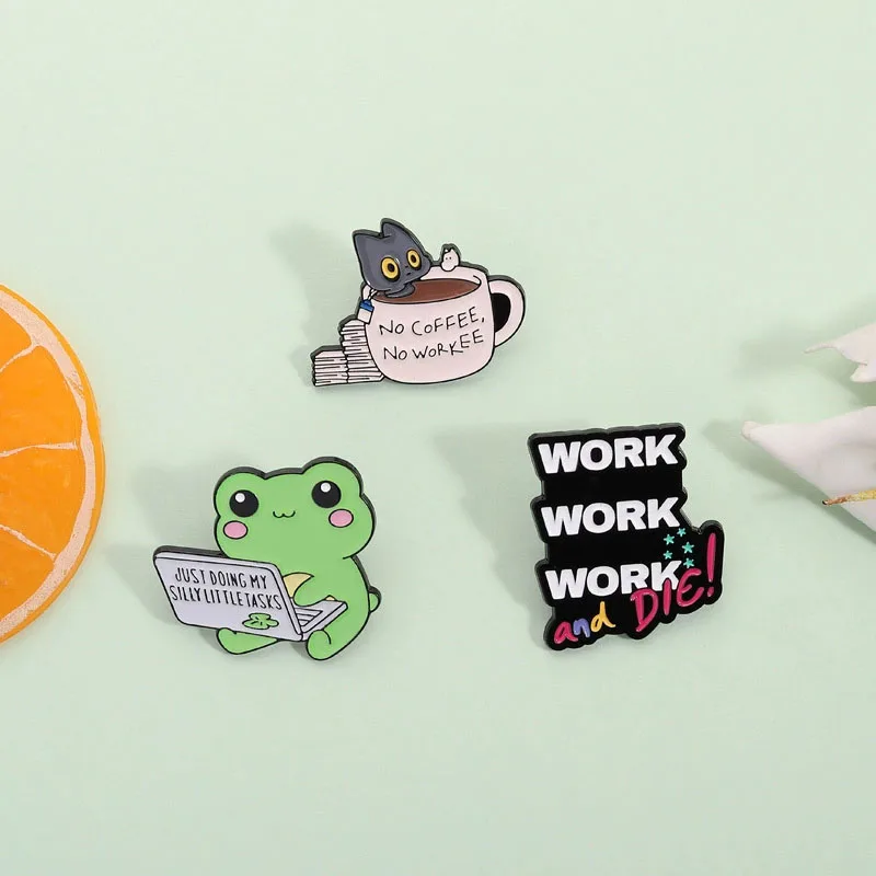 Creative Office Worker Animal Brooches Cartoon Computer Cat Dog Duck Frog Coffee Skull Metal Badges Jewelry Accessories Gifts