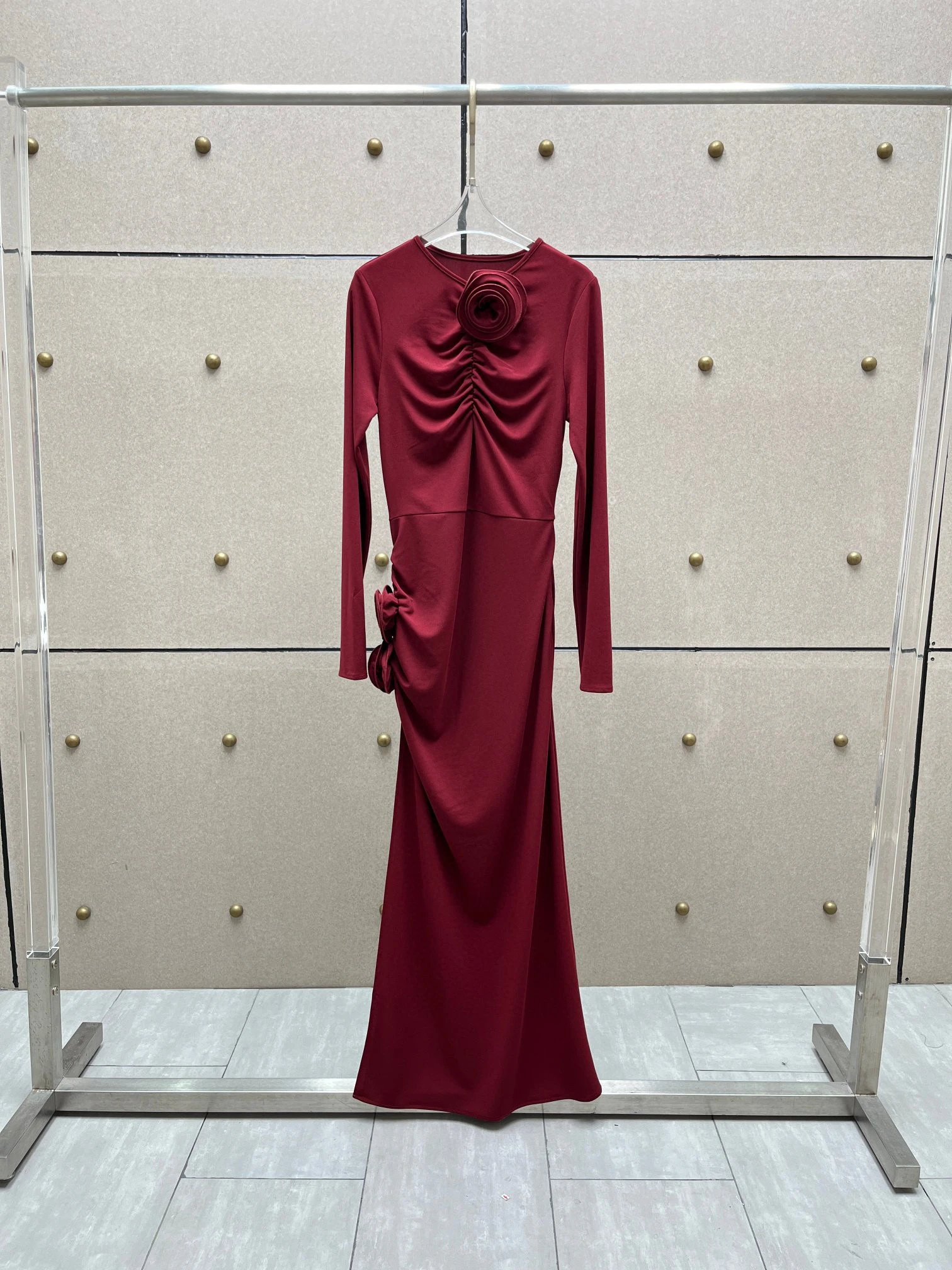 Female Burgundy Three-dimensional Flower Long Long-sleeved Tight-fitting Sexy Slim Side Slit Dress