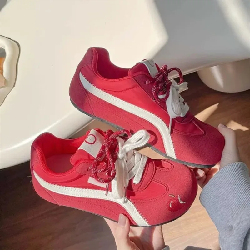 Women Retro German‑Trainer Sneakers,Color‑Block Lace‑Up Shoes,Cute Paw Print Decoration,Soft‑Sole Light‑Weight Casual Board Shoe