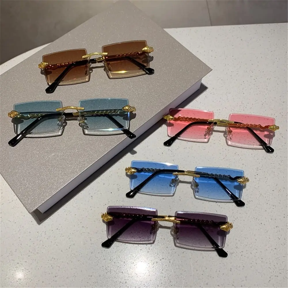 

Retro Rimless Snake-Shaped Metal Sunglasses Square Frame Frameless Street Shades Gradient Lens Sun Glasses for Women Men