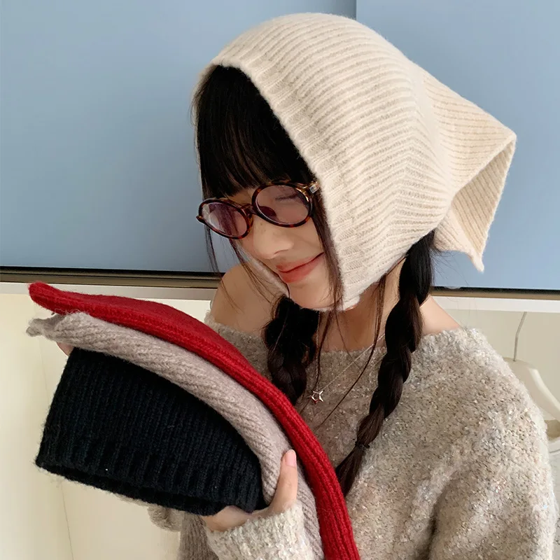 

Ins Atmosphere Cute Button Knitted Triangular Hair Scarf Spring and Autumn Casual Versatile Sweet Pullover Hats for Women