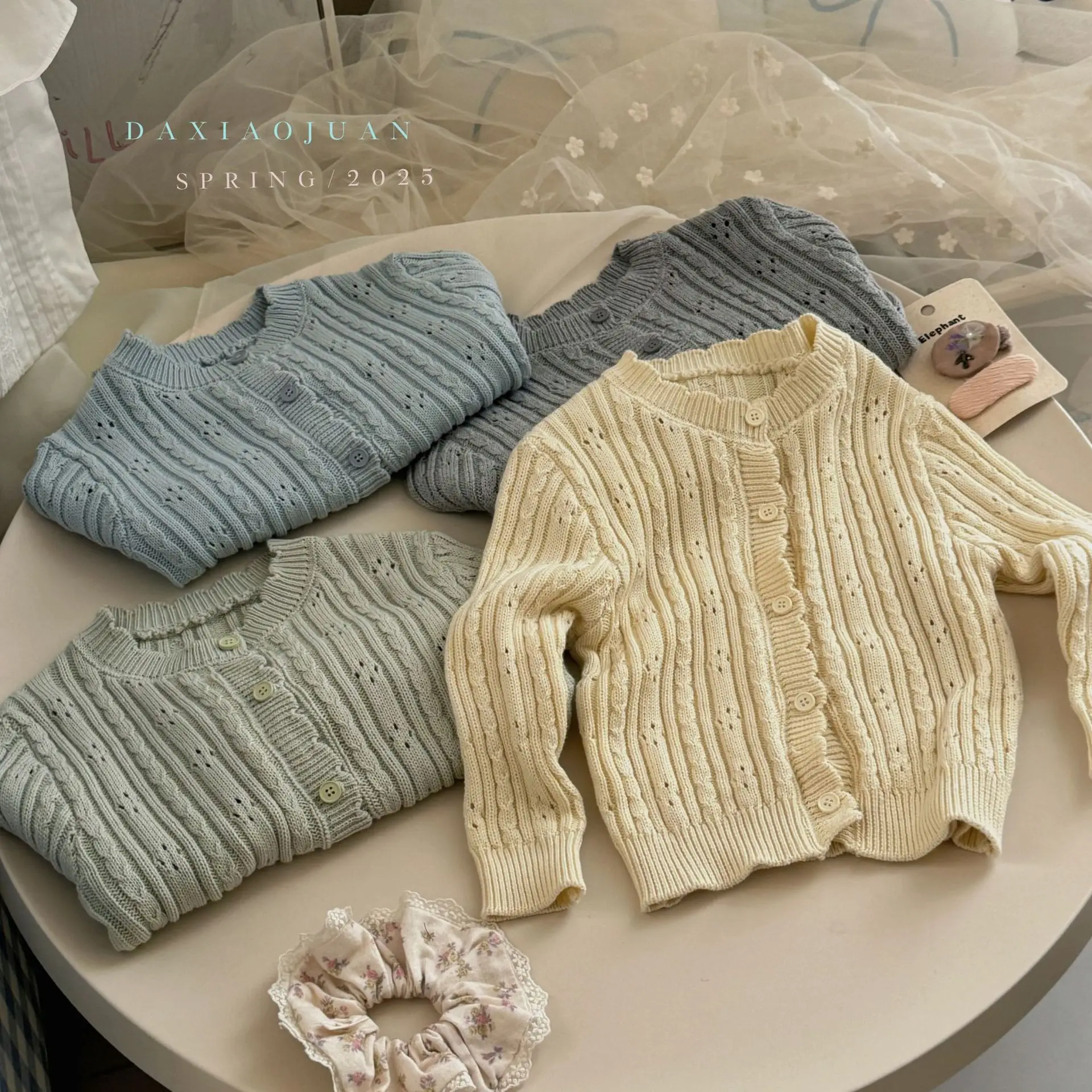 2025 Girls Hollow Knitted Sweater Spring Children's Foreign Style Cardigan Sweater Little Girl Korean Version Thread Coat