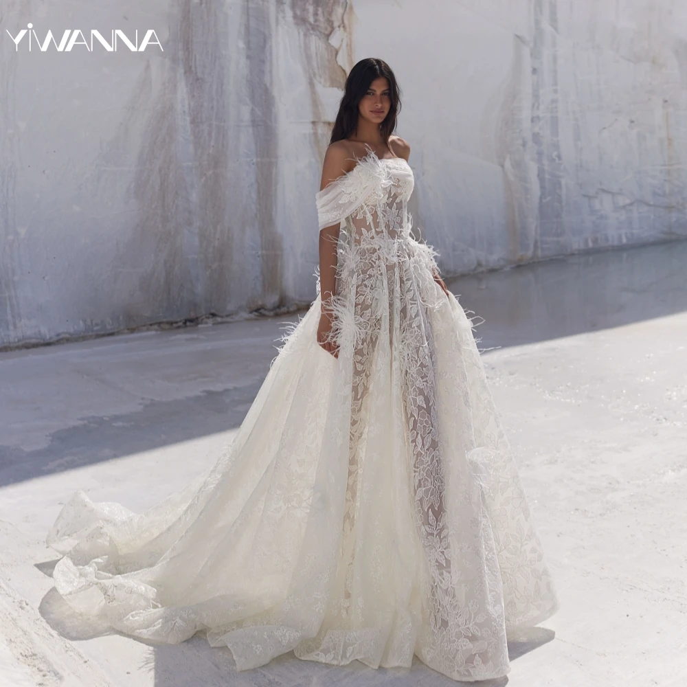 

Illusion Off The Shoulder Wedding Dress Exquisite Lace Appliques Bride Robe Graceful Feather A-line Bridal Gown Robe De Mariée