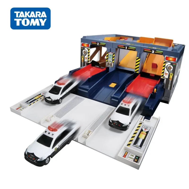 TAKARA TOMY  Japanese genuine deformation police station simulation police car storage box packing box boy toys