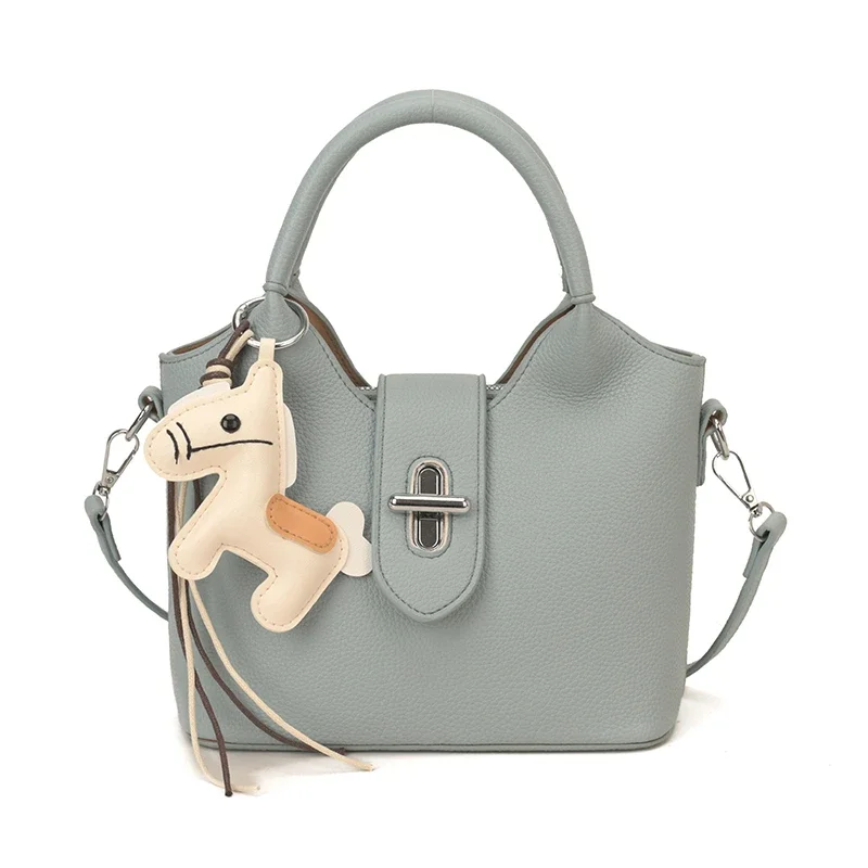 Classic Luxury Diaper Bag For Women: Elegant Leather Crossbody Bag, Minimalist Designer Vintage Tote With Large Capacity