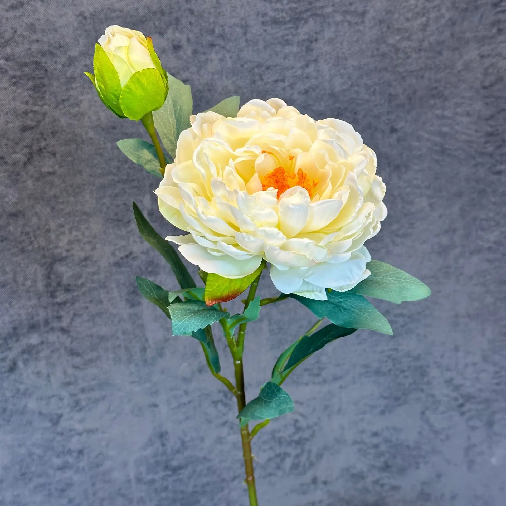 High-Quality Fake Flowers Elegant Retro Realistic Silk Flowers Beautiful Floral Decor for Party Decor