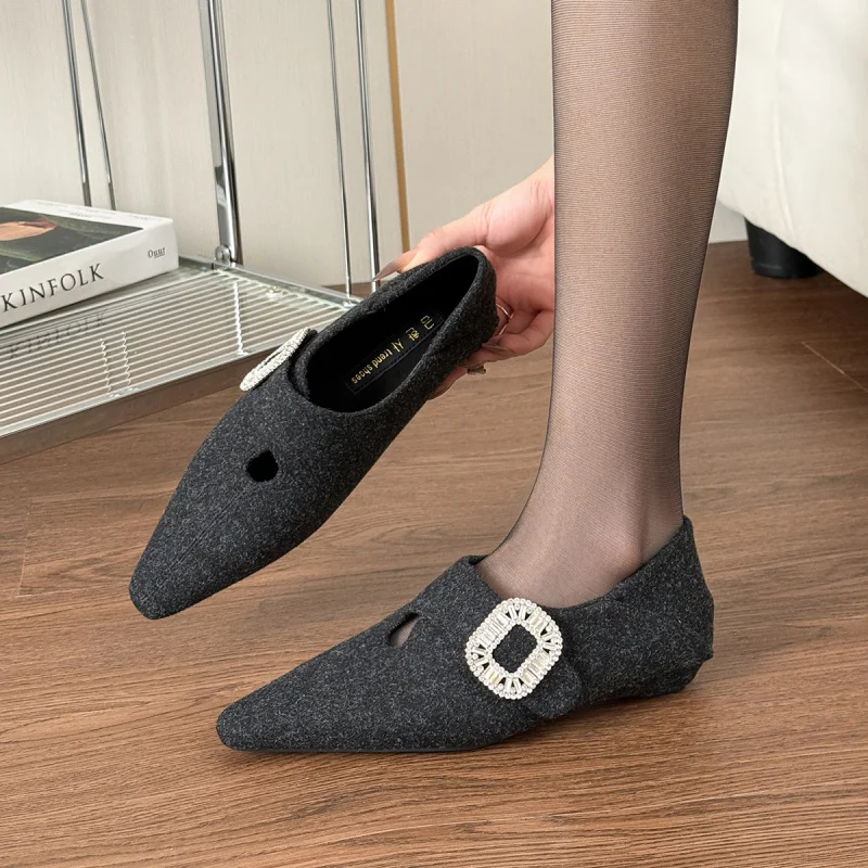 

Warm evening breeze, fluffy and gentle, with rhinestones, winter plush women's shoes, black high-end women's loafers,