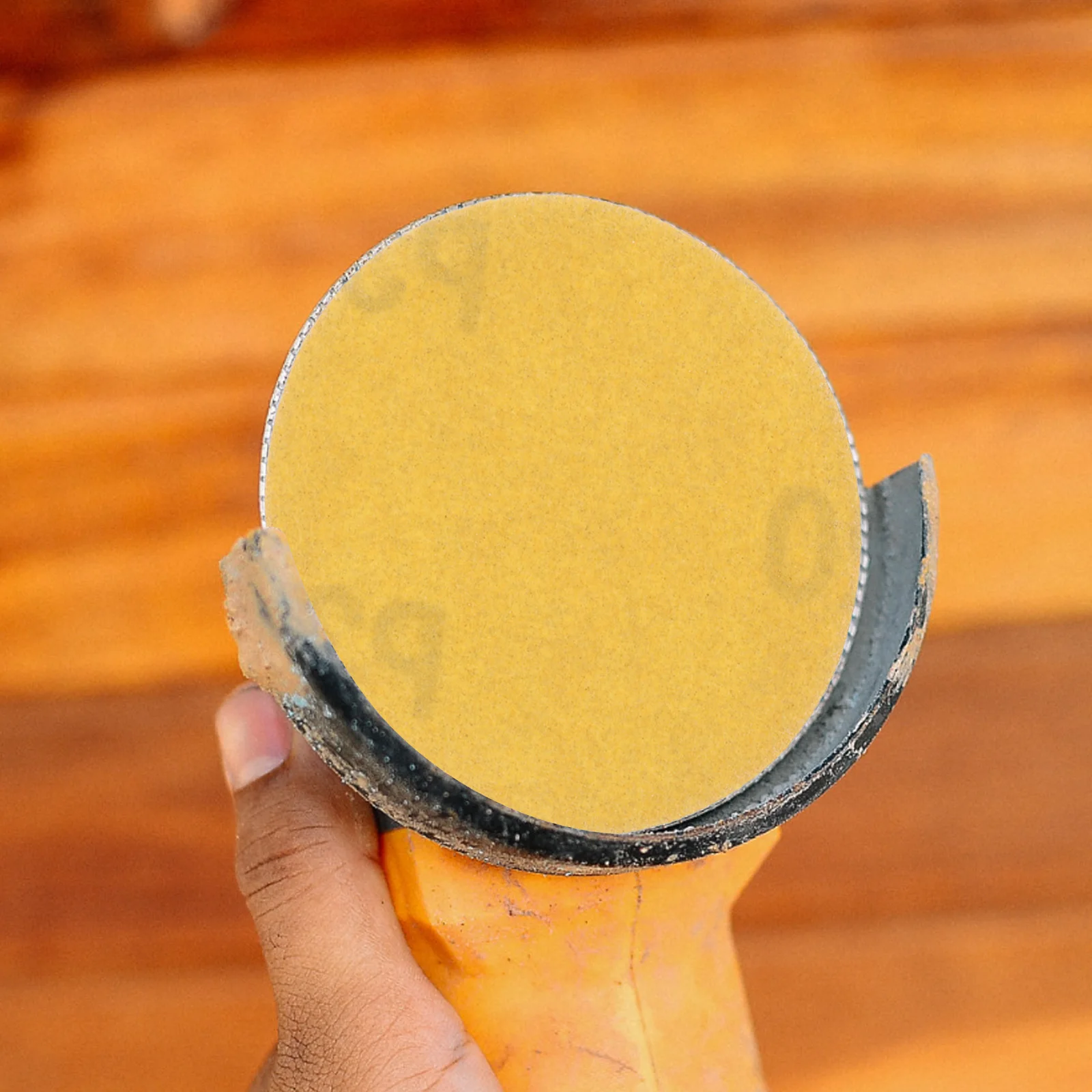

100pcs Adhesive Back Sandpaper Discs Self-Adhesive Round Sandpapers Flocking Sanding Pads For Wood Metal Plastic Crafts Diy