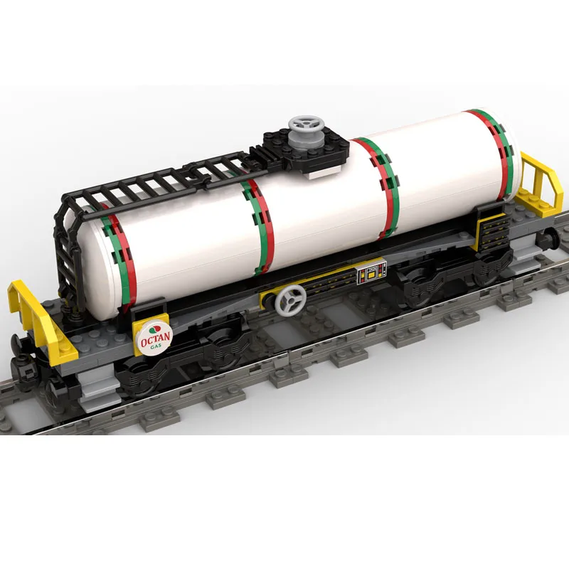 Akcesoria do kolejek MOC-165883, klocki konstrukcyjne, czołg, wojskowy model transportu paliwa, akcesoria do klocków konstrukcyjnych.