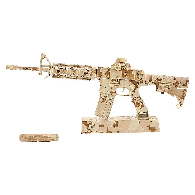 In The Autumn of 2024, 1:3M4A1 Alloy Jewelry Toy Gun Can\'t Launch The Detachable Desert Gun Model M416 Boy Gift.