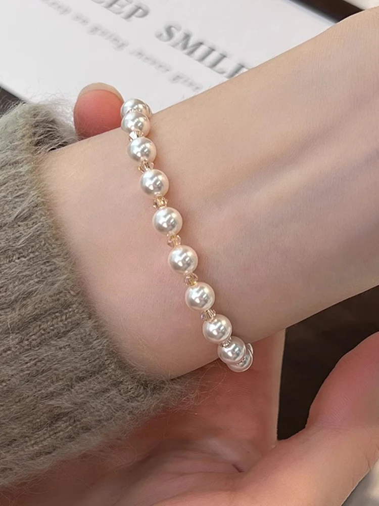 pulsera-de-perlas-checas-pieza-decorativa-elegante-sensacion-de-alta-gama-joyeria-hecha-a-mano-con-perlas-de-madreperla