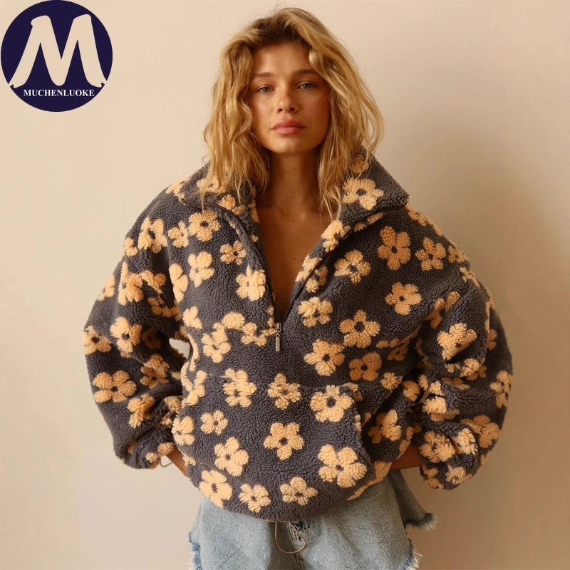 女性のエレガントな花柄ファズ厚手フードなしスウェットシャツ秋冬ファッションカジュアルルーズトップ暖かいファッションを維持