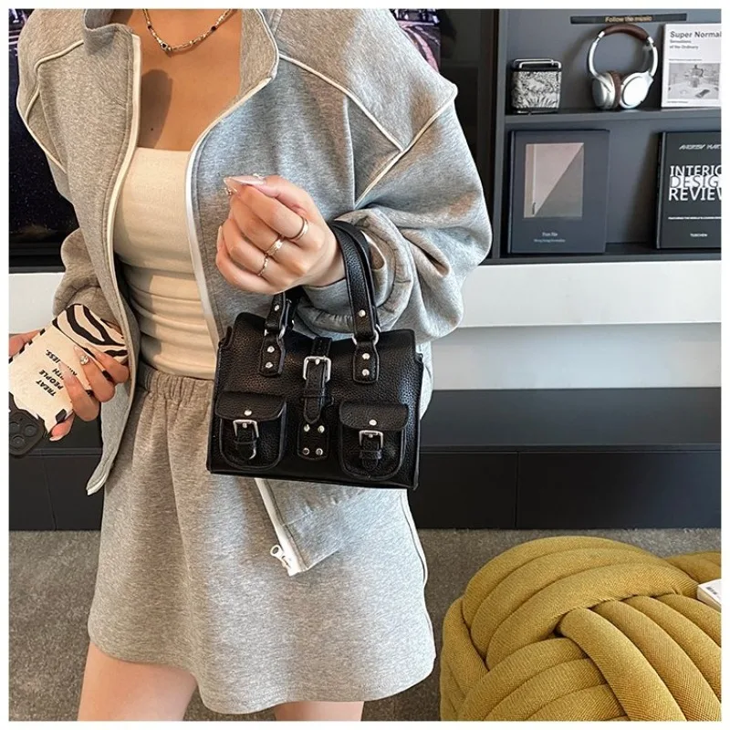 

Women Mountain Explorer Crossbody Bag Weather Resistant For National Park Visits And Nature Tourism