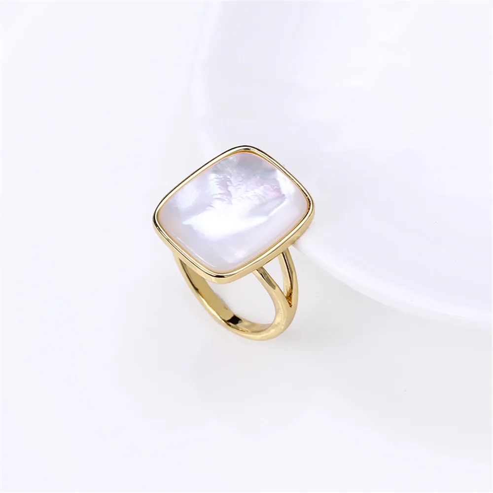 

Domestic 14k Gold Plated Genuine Gold Injection Color White Butterfly Shell Simple Pearl Ring Temperament