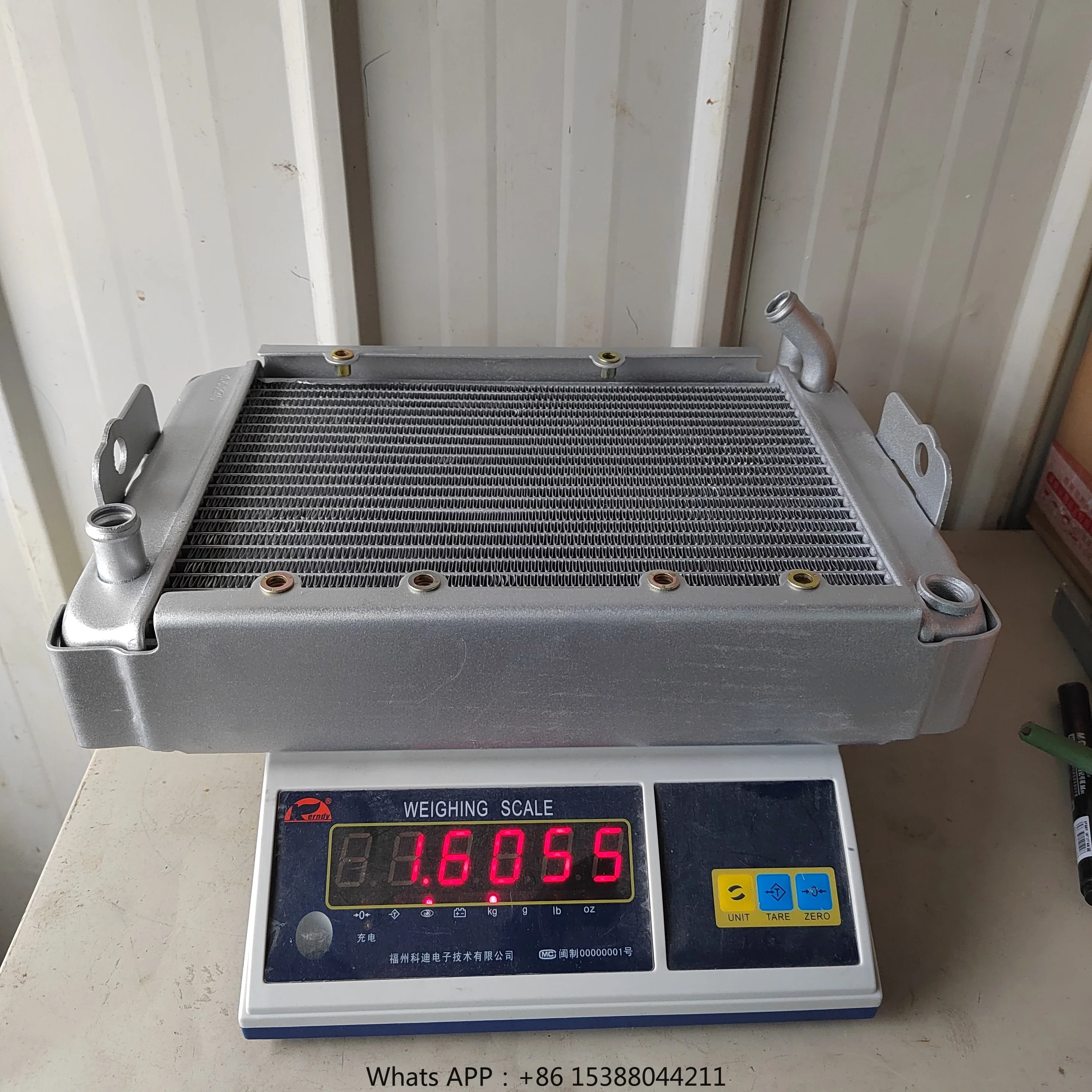 

Linhai ATV Parts 260cc 300cc 400cc LH260 LH300 LH400 Radiator Assy Water Tank 22904T 4x4 Quad ATV UTV Spare Parts