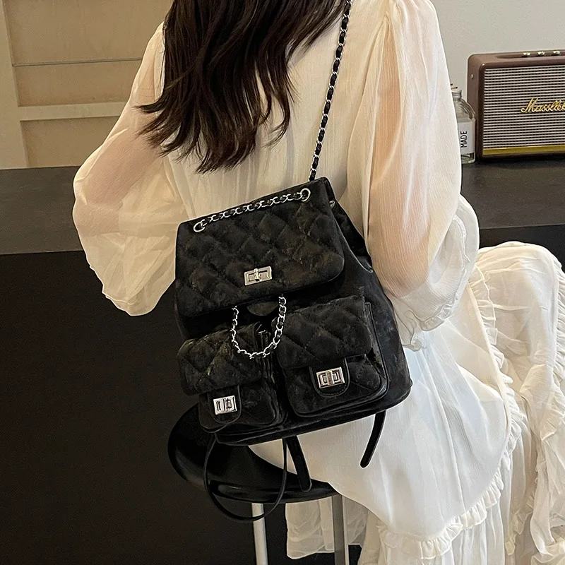 

Amy Rabbit Women's Casual Faion Simple College Sle Bapa 2025 New Cute Small Square Bag Soft Surface Polyester