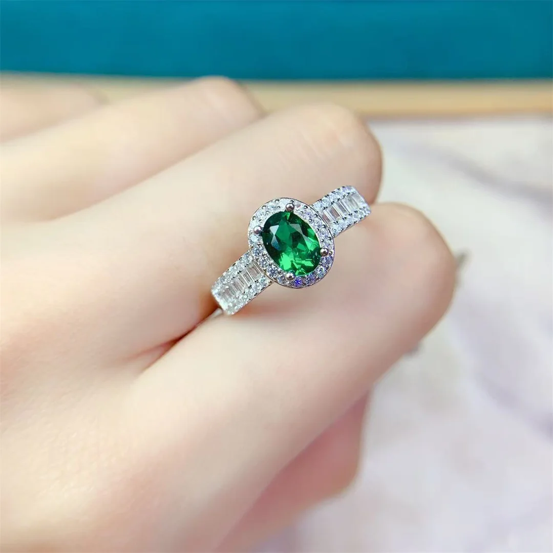Sophisticated Green Diopside Ring Shimmering S925 Silver Luxury Jewelry for Women Perfect Gift Idea Exquisite Gift