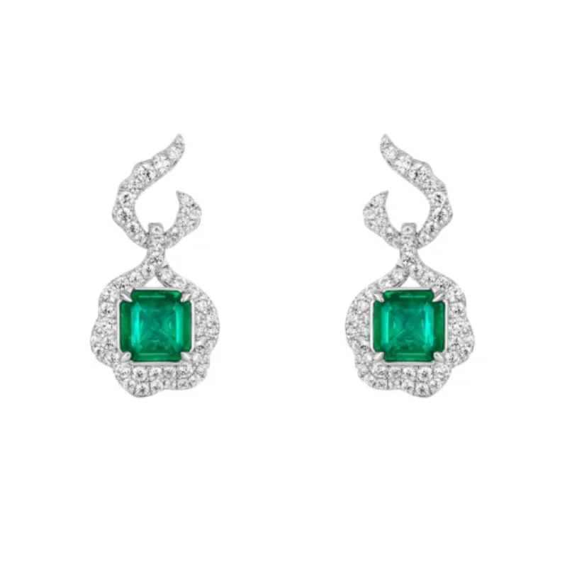 

Bellux 925 Silver Synthetic Zircon Green Earrings Original Designer's Light Luxury Fashion Emerald Square Bow knot Earrings