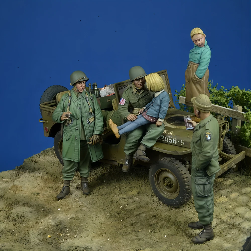 GK1/35 Soldados da Segunda Guerra Mundial 5 pessoas não trazem um modelo de resina de carro Soldados pontuais Tema militar Modelo branco