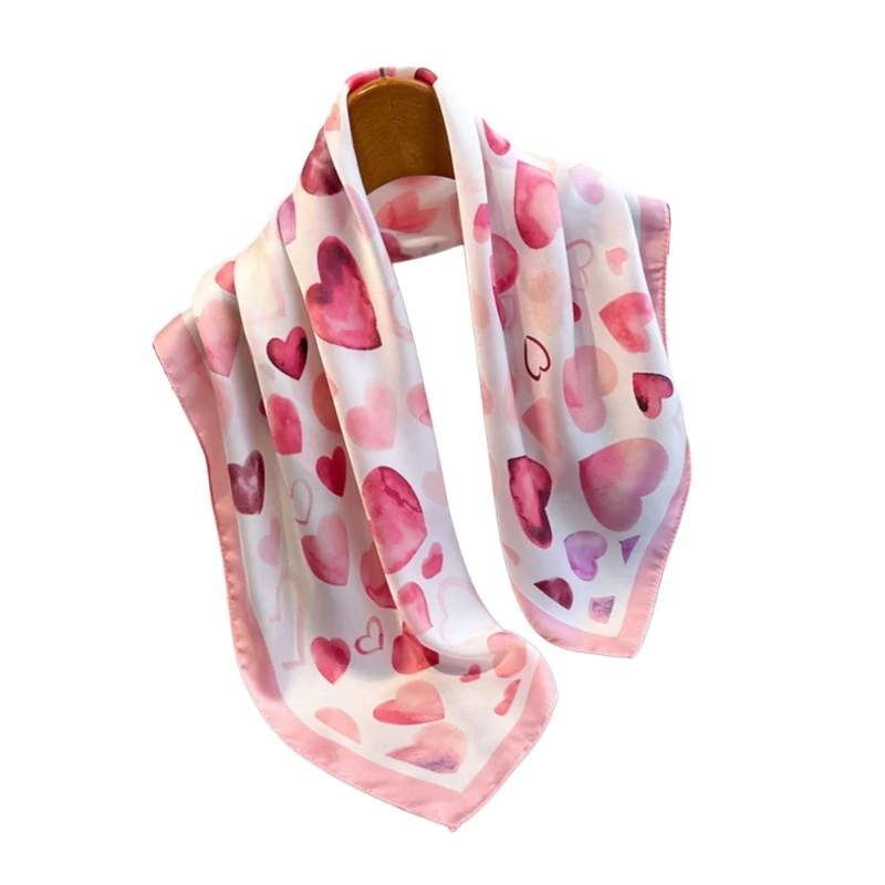 652fオフィスウェアとレジャートラベルスクエアのためのエレガントなハートファウラードカチーフ