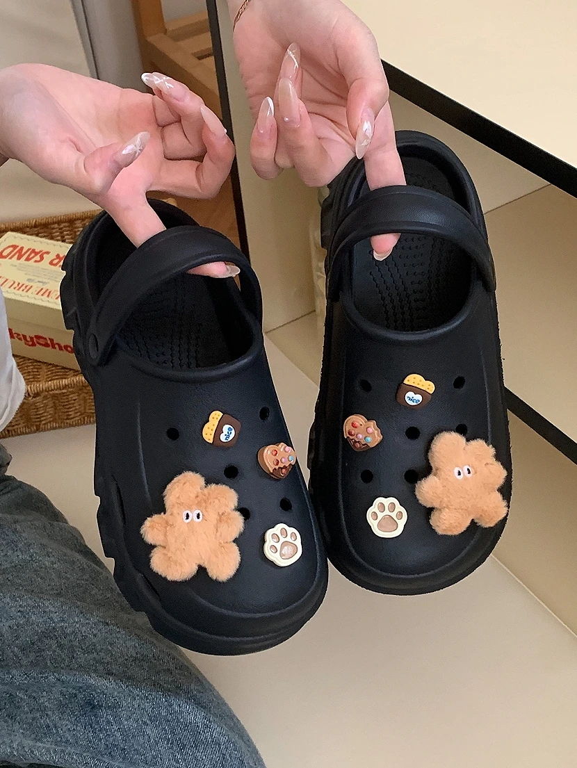 Mężczyzna Kobiety Buty ogrodowe Gruba podeszwa EVA Zwiększające wysokość Cool Slippers For 2024 Summer New Brown Bunny Hole Sandals Shoes