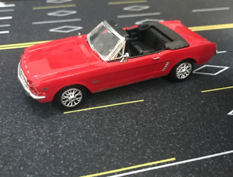 

1/43 New Arrival Special Price Diecast Metal American Muscle Car Convertible Classic Model Furniture Display Collection Toys