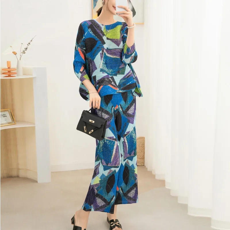 Miyake Pleated Printed Fashion Suit for Women 2024 New Loose and Slim Round Neck Pullover Top + Straight Pants Two-piece Set