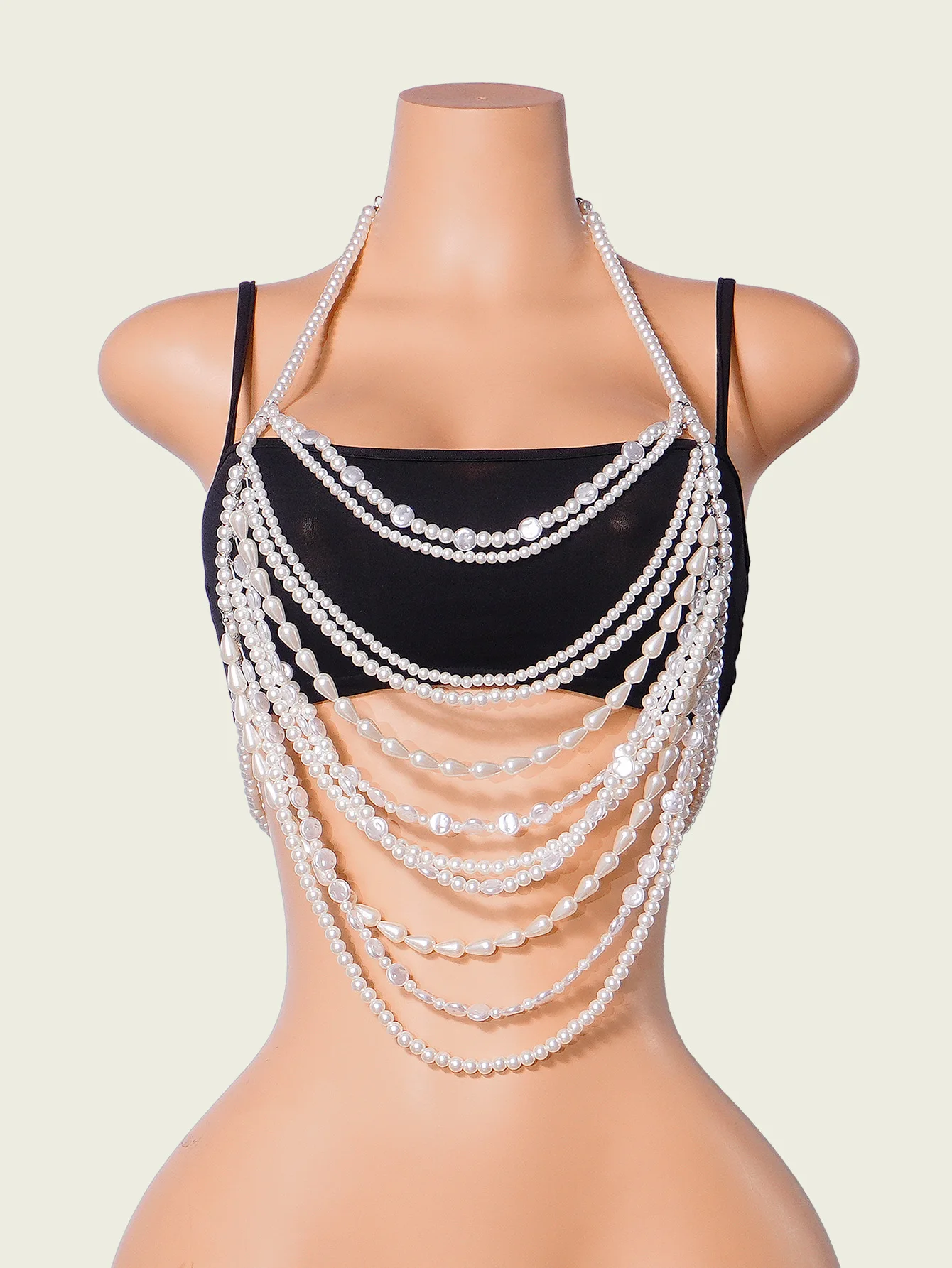 

Fashionable Acrylic Chest Chain Handmade Pearl Sexy Hollow Bra Body Chain Nightclub Spicy Girl External Chest Accessories