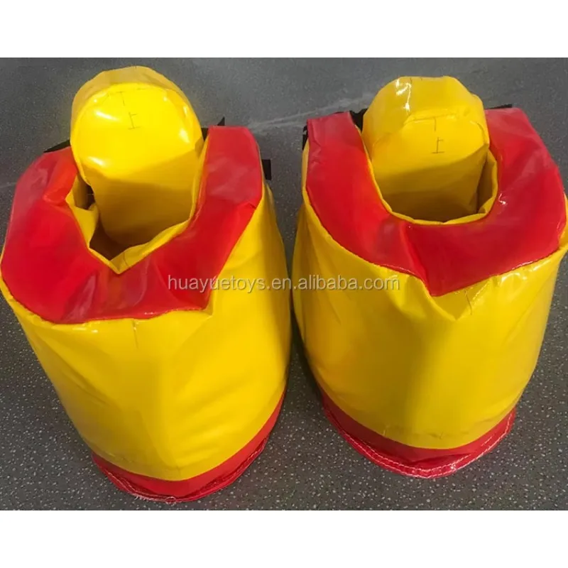 الأطفال والكبار مضحك في الهواء الطلق فريق بناء كرة القدم الرياضة لعبة PVC كبيرة لينة رغوة الأحذية العملاقة نفخ أحذية كرة القدم بالون #3