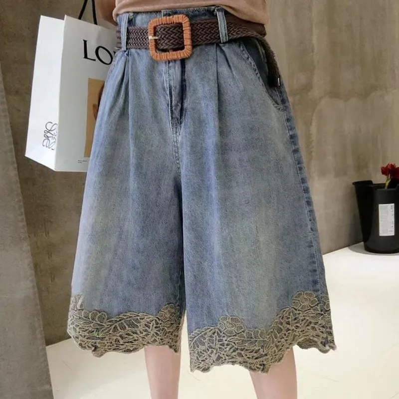 

Lace Embroidery Sttiching Knee-Length Jeans Women Summer High Waist Vintage Casual Loose Wide Leg Denim Shorts s287
