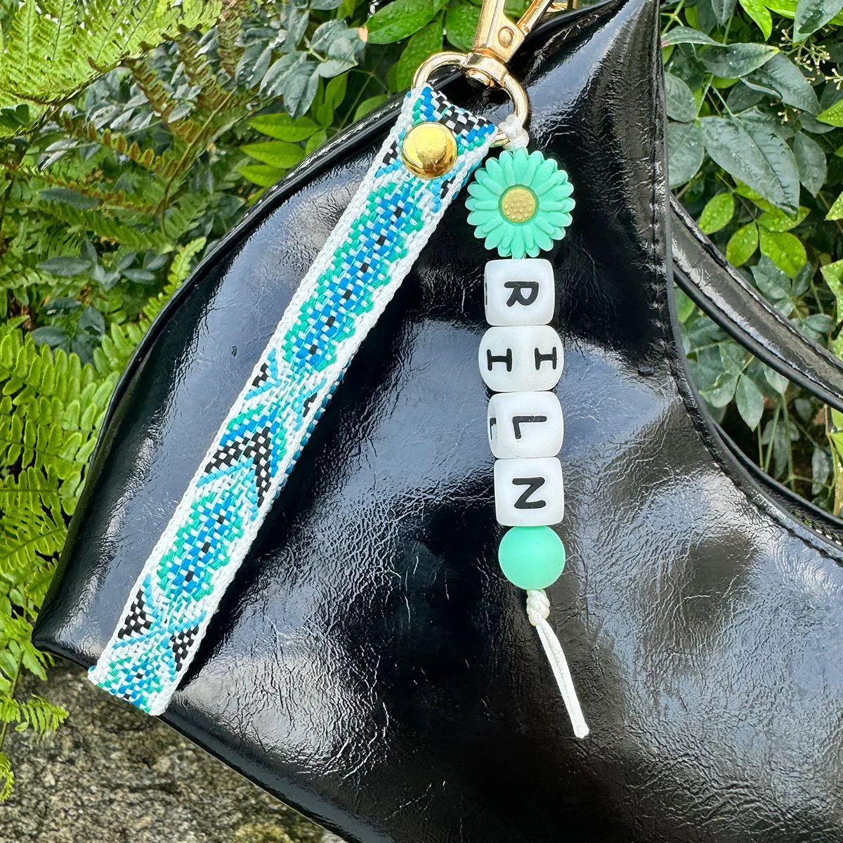 Custom Daisy Keychain, Bohemian Bag Charm