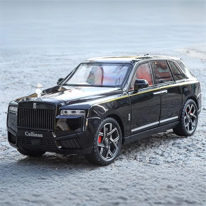 

1/24 2025 Rolls Royce Cullinan SUV, роскошная модель автомобиля из сплава, литая под давлением металлическая игрушечная машина, модель автомобиля, звуковой свет, имитация, подарок для детей