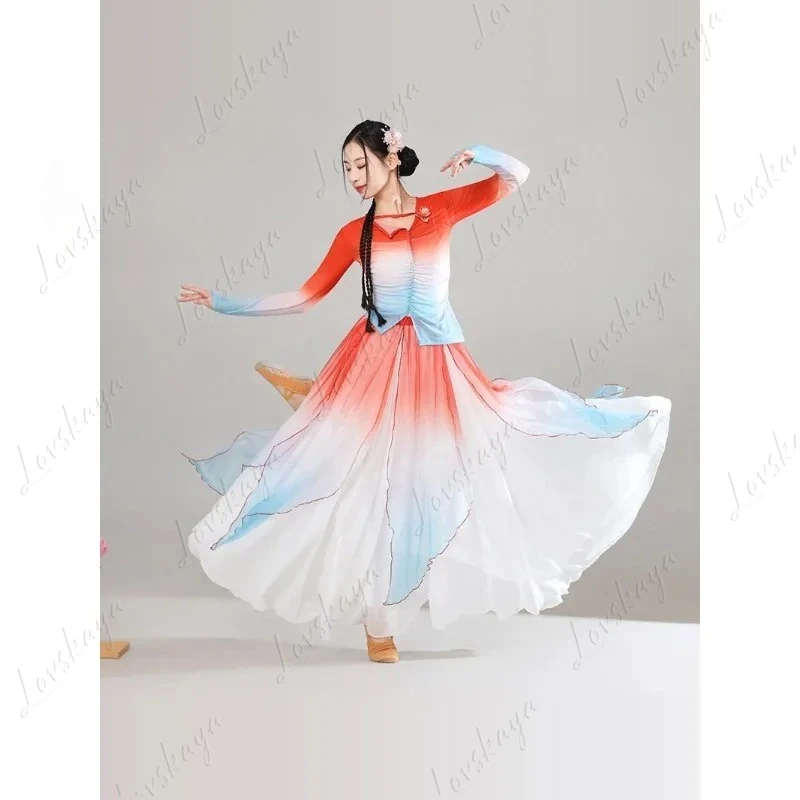 

Классический танцевальный костюм — струящаяся широкая распашная юбка в китайском стиле с градиентным шелковым платьем, наряд для выступлений